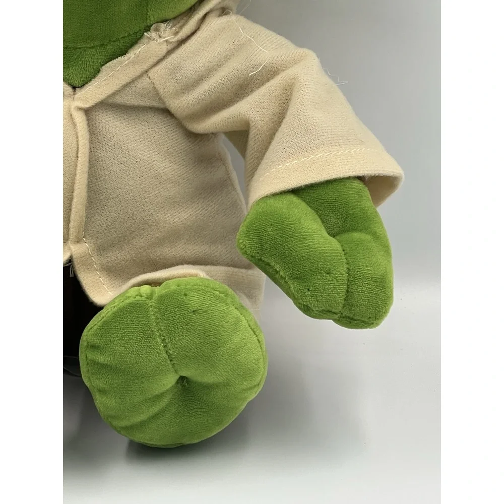 Star Wars Lucas Film The Northwest Company Yoda Plush 10
